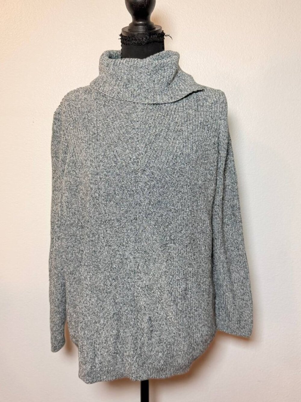 Talbots Marled Gray Turtleneck Sweater Chevron Ribbed Knit Cowl Neck Cozy Fall L